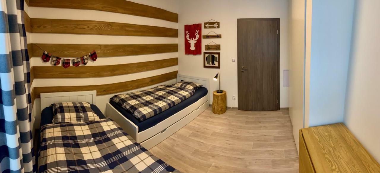 Apartmany Bd Bozi Dar Bagian luar foto